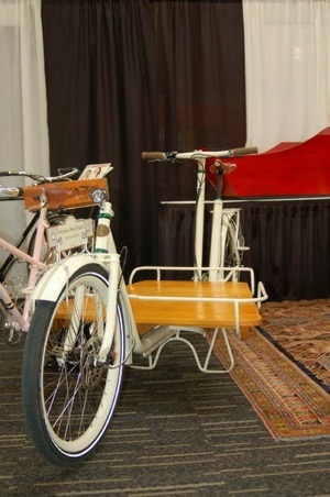Perpetua Wood Floors' custom bike.  Photo by Bicycle Paper