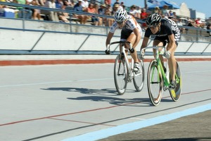 Jen Featheringill may have only qualified fifth, but she still managed to get the gold and successfully defend her title in the Sprint competition.  Photo courtesy of Amara Boursaw / Wheels in Focus 